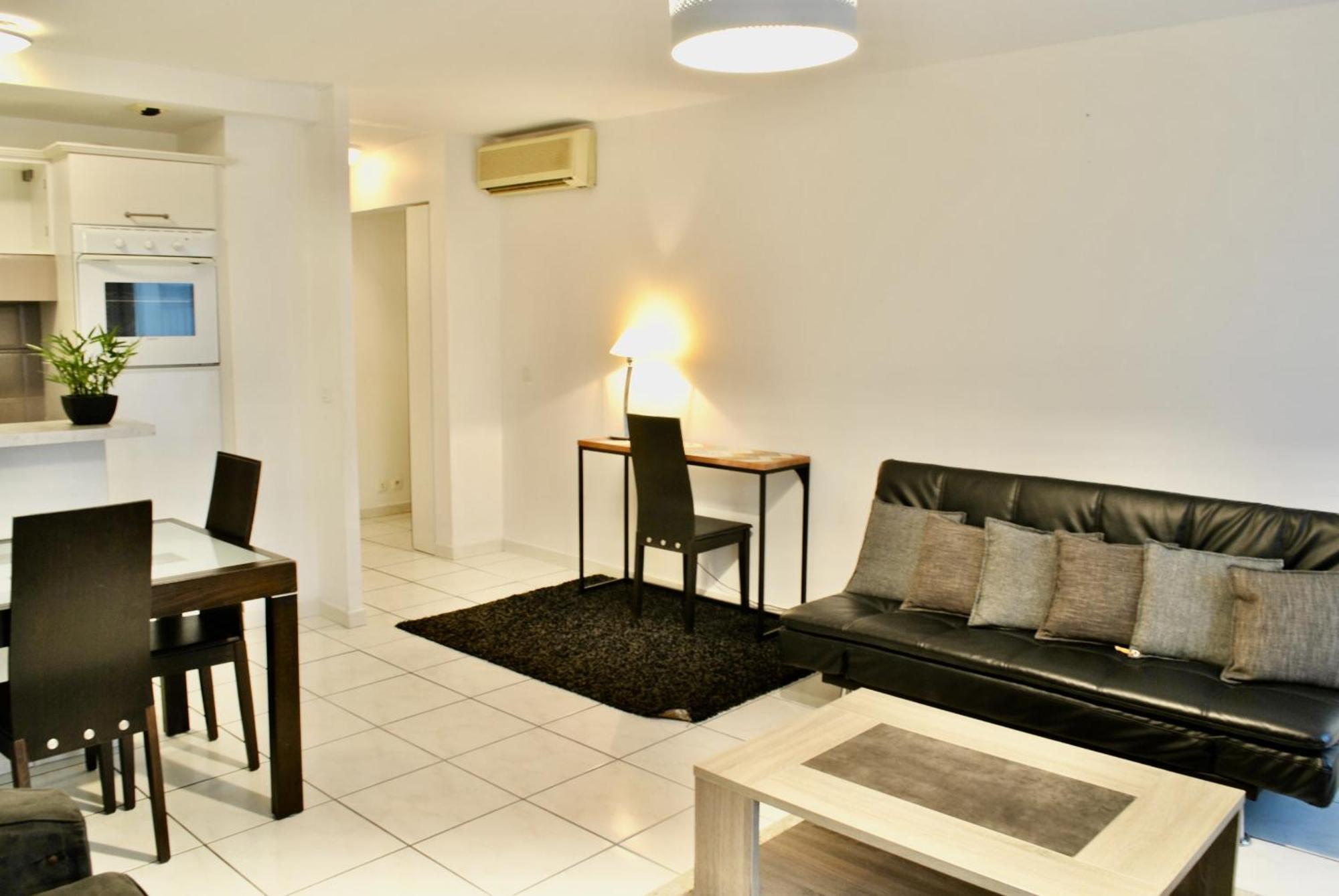 Centre Riviera 2p Lho5516 Cannes